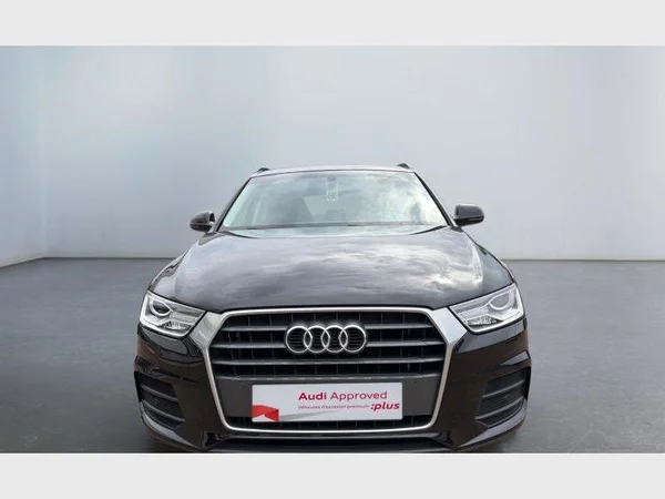 Audi Q3 (2016) — foto 12 van 25