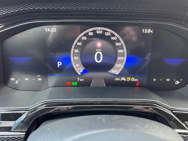 VOLKSWAGEN Polo (2026) — foto 4 van 24