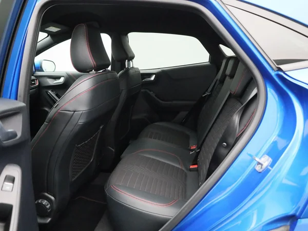 Ford Puma (2023) — foto 2 van 38