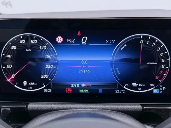 Mercedes-Benz GLA (2025) — foto 3 van 6
