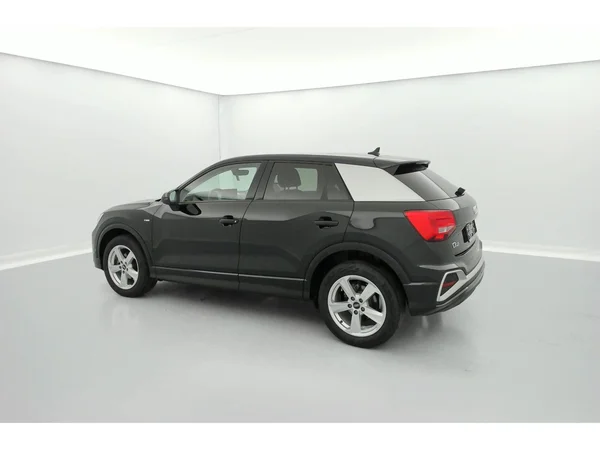 AUDI Q2 (2022) — foto 4 van 36