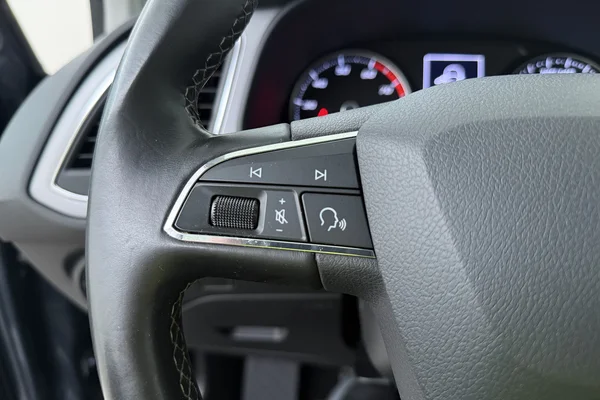 Seat Leon (2019) — foto 5 van 18