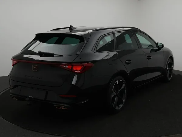 CUPRA Leon Sportstourer (2023) — foto 23 van 27