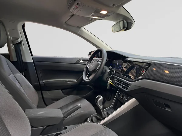 VOLKSWAGEN Polo (2025) — foto 14 van 16