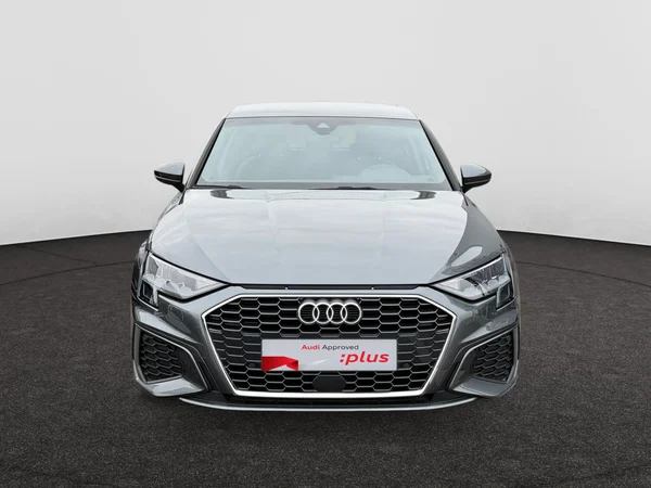 AUDI A3 Sportback (2024) — foto 10 van 17