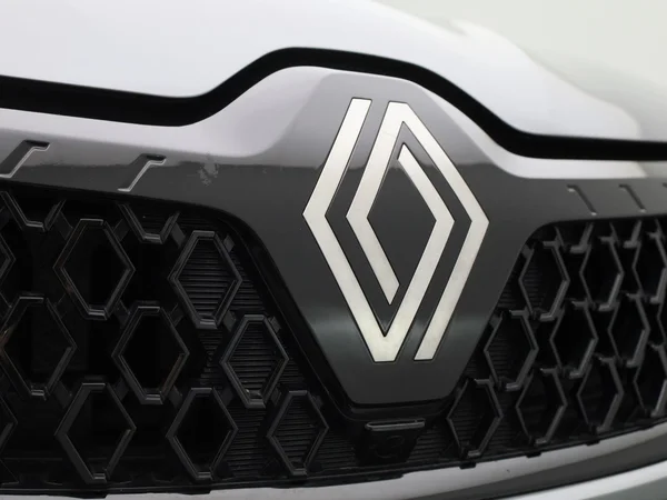 Renault Arkana (2025) — foto 32 van 40