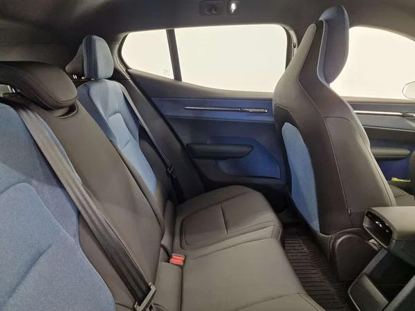 Volvo EX30 (2024) — foto 12 van 14
