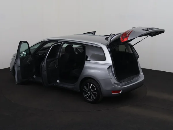 CITROEN C4 SpaceTourer (2022) — foto 26 van 27