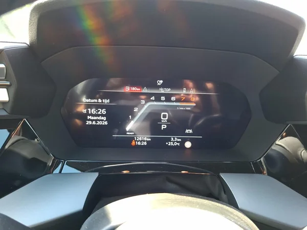 AUDI A3 Sportback (2025) — foto 6 van 24