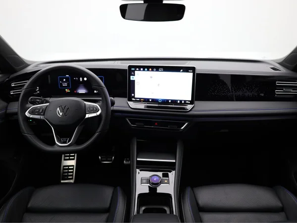 VOLKSWAGEN Tiguan (2025) — foto 23 van 24