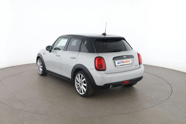 MINI Mini (2020) — foto 10 van 16