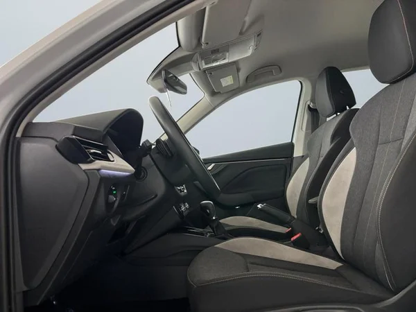 SKODA Kamiq (2024) — foto 2 van 29