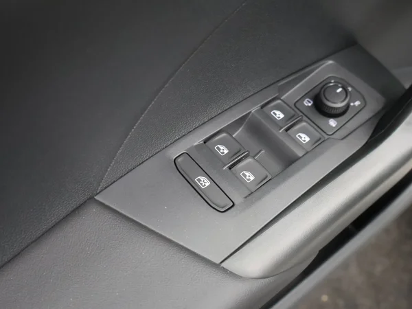 VOLKSWAGEN T-Cross (2025) — foto 9 van 23