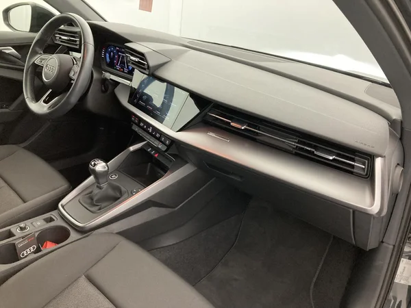 AUDI A3 Sportback Dsl (2023) — foto 2 van 36
