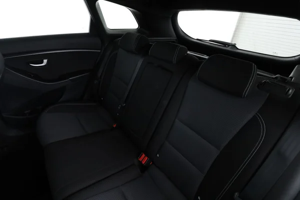Hyundai i30 (2017) — foto 5 van 16