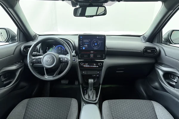 Toyota Yaris Cross Hybrid (HEV) (2025) — foto 18 van 18