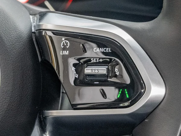 Jaguar I-PACE (2023) — foto 13 van 29