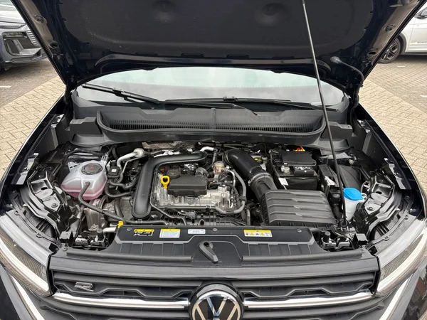 VOLKSWAGEN T-Cross (2025) — foto 17 van 24