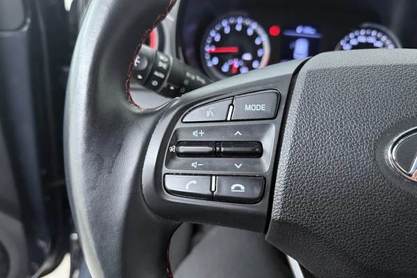 Hyundai i10 (2022) — foto 6 van 20