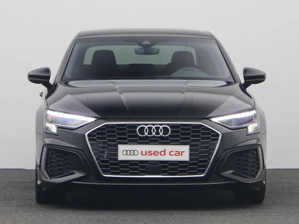 AUDI A3 Sedan (2024) — foto 16 van 20