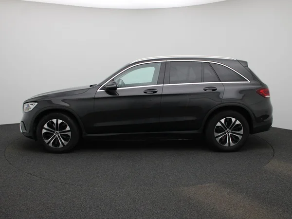 Mercedes-Benz GLC (2021) — foto 34 van 44