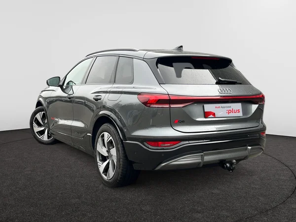 AUDI Q6 e-tron (2025) — foto 18 van 24