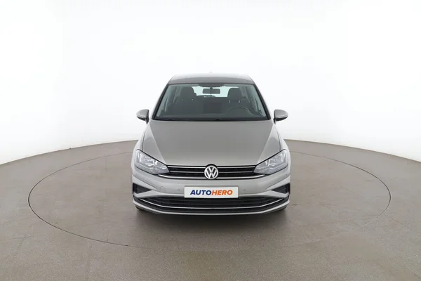 Volkswagen Golf (2020) — foto 15 van 16