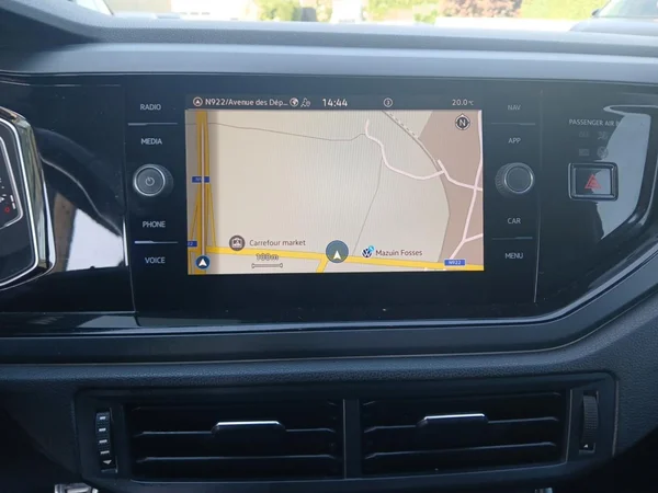 VOLKSWAGEN Taigo (2022) — foto 4 van 18