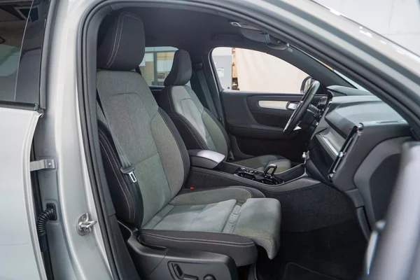 Volvo XC40 PHEV (2022) — foto 7 van 42