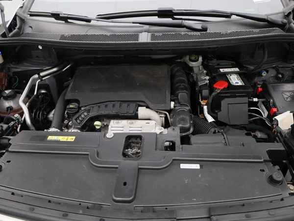 Opel Grandland (2022) — foto 25 van 34