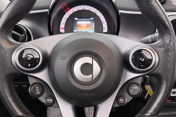 Smart Forfour Electric Drive (2019) — foto 16 van 47