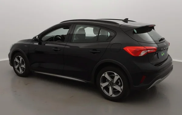 Ford Focus Active (2021) — foto 23 van 37