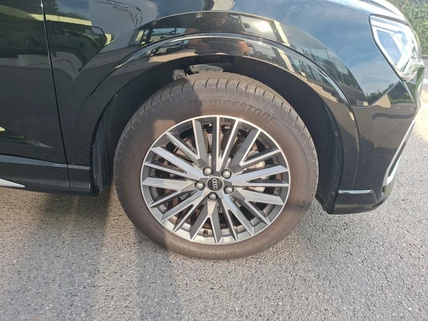 AUDI Q3 Sportback (2024) — foto 17 van 24