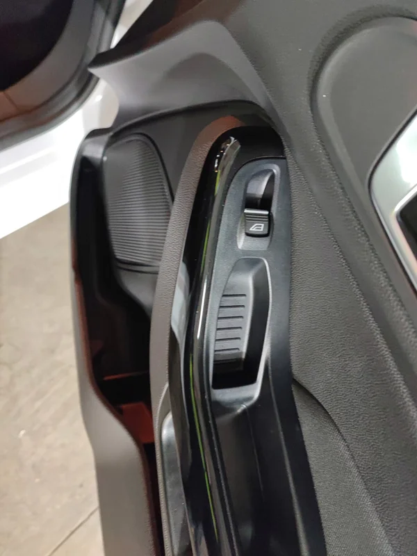 Ford Fiesta (2017) — foto 50 van 87