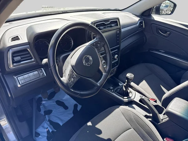 SsangYong Tivoli (2022) — foto 15 van 15