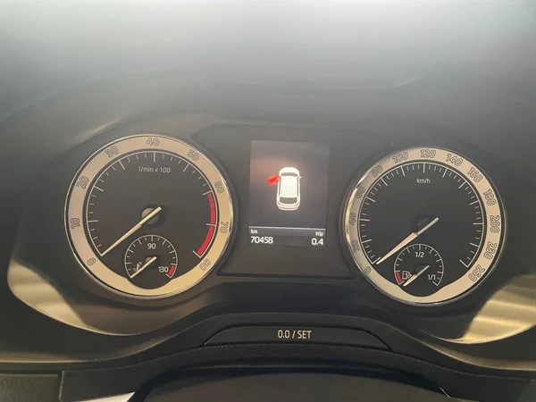 SKODA Karoq (2022) — foto 21 van 21