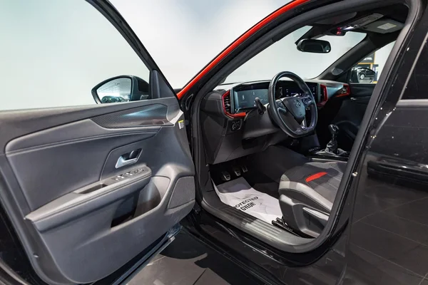 Opel Mokka (2021) — foto 10 van 32