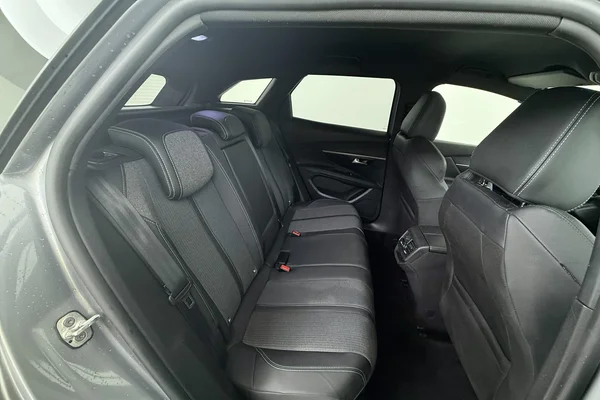 Peugeot 3008 (2024) — foto 14 van 24