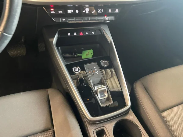 AUDI A3 Sportback (2021) — foto 21 van 21