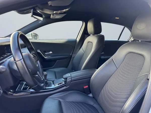 MERCEDES-BENZ A-Class (W177) (2019) — foto 6 van 25