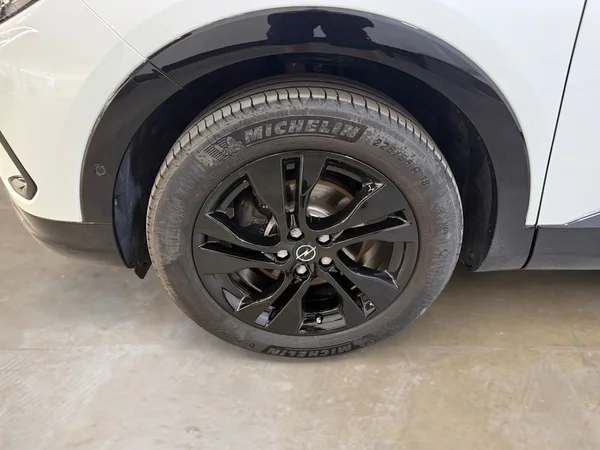Opel Grandland (2024) — foto 3 van 29