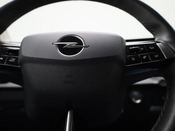 Opel Astra (2023) — foto 19 van 37