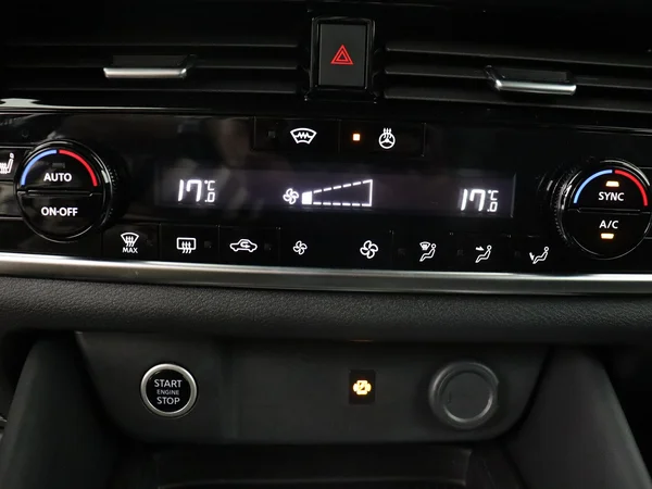 NISSAN Qashqai (2025) — foto 18 van 30