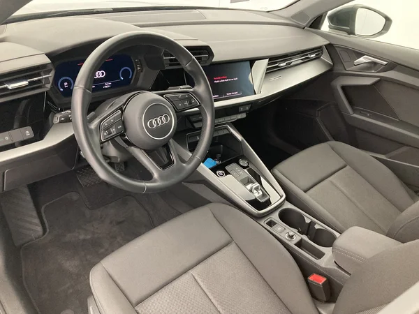 AUDI A3 Sedan (2022) — foto 8 van 36
