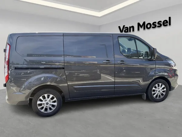 Ford Transit Custom (2023) — foto 13 van 17