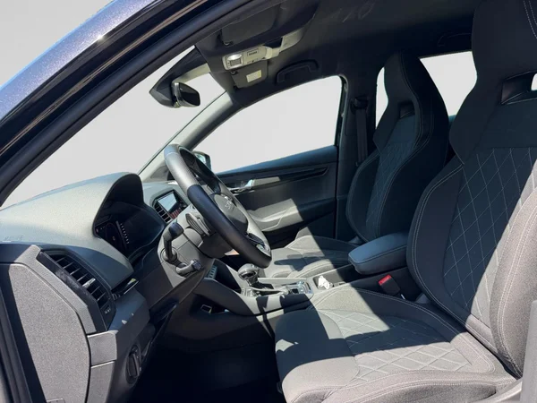 SKODA Karoq (2025) — foto 7 van 19