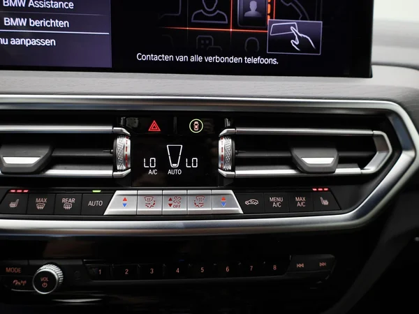 BMW iX3 (2023) — foto 15 van 55