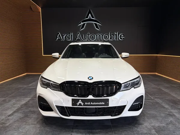 Bmw 330 (2020) — foto 23 van 36