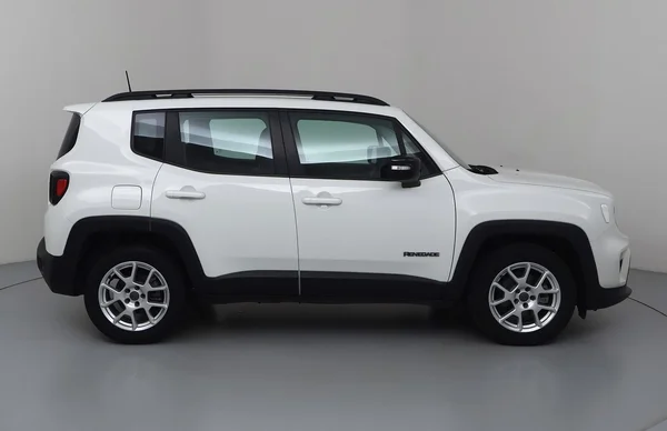 Jeep Renegade (2023) — foto 24 van 27