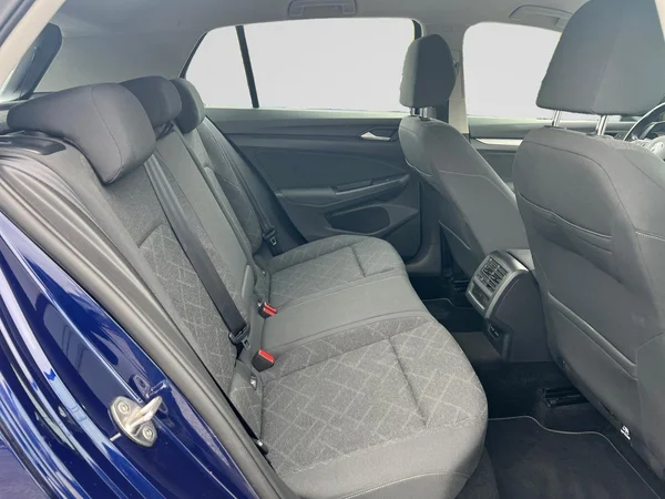 VOLKSWAGEN Golf VIII (2020) — foto 4 van 18